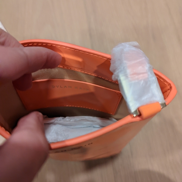 Coral\orangish patent leather mini bag - Picture 5 of 9